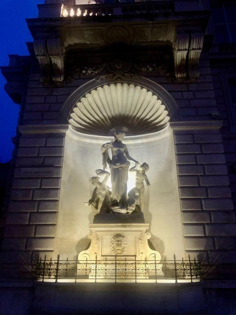 Aparthotel Piazza Unità Trieste Italia Exterior foto